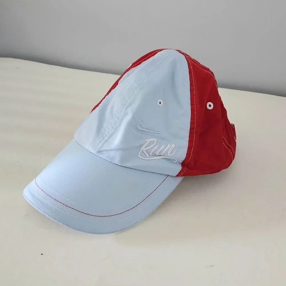 Nike run baseball cap hook and loop closure